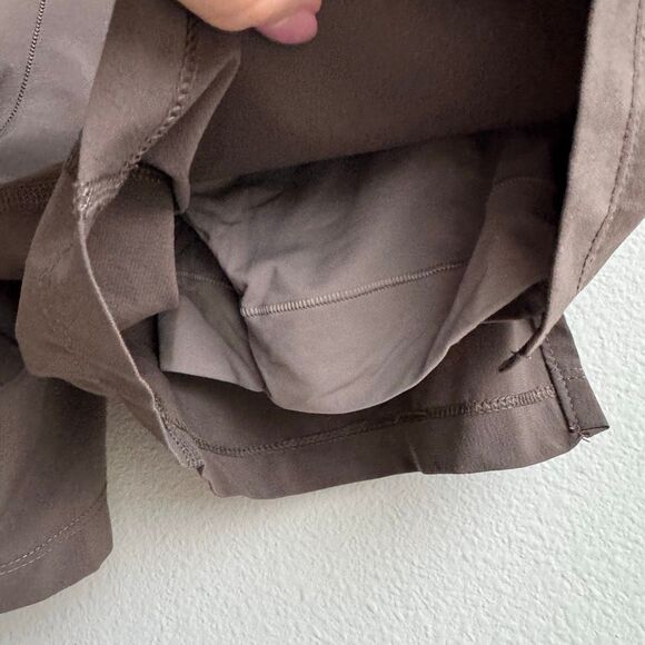 Nike Yoga 2-in-1 Training 6” Shorts Chocolate Brown DC5320-004 Men's Size Small - Picture 5 of 8